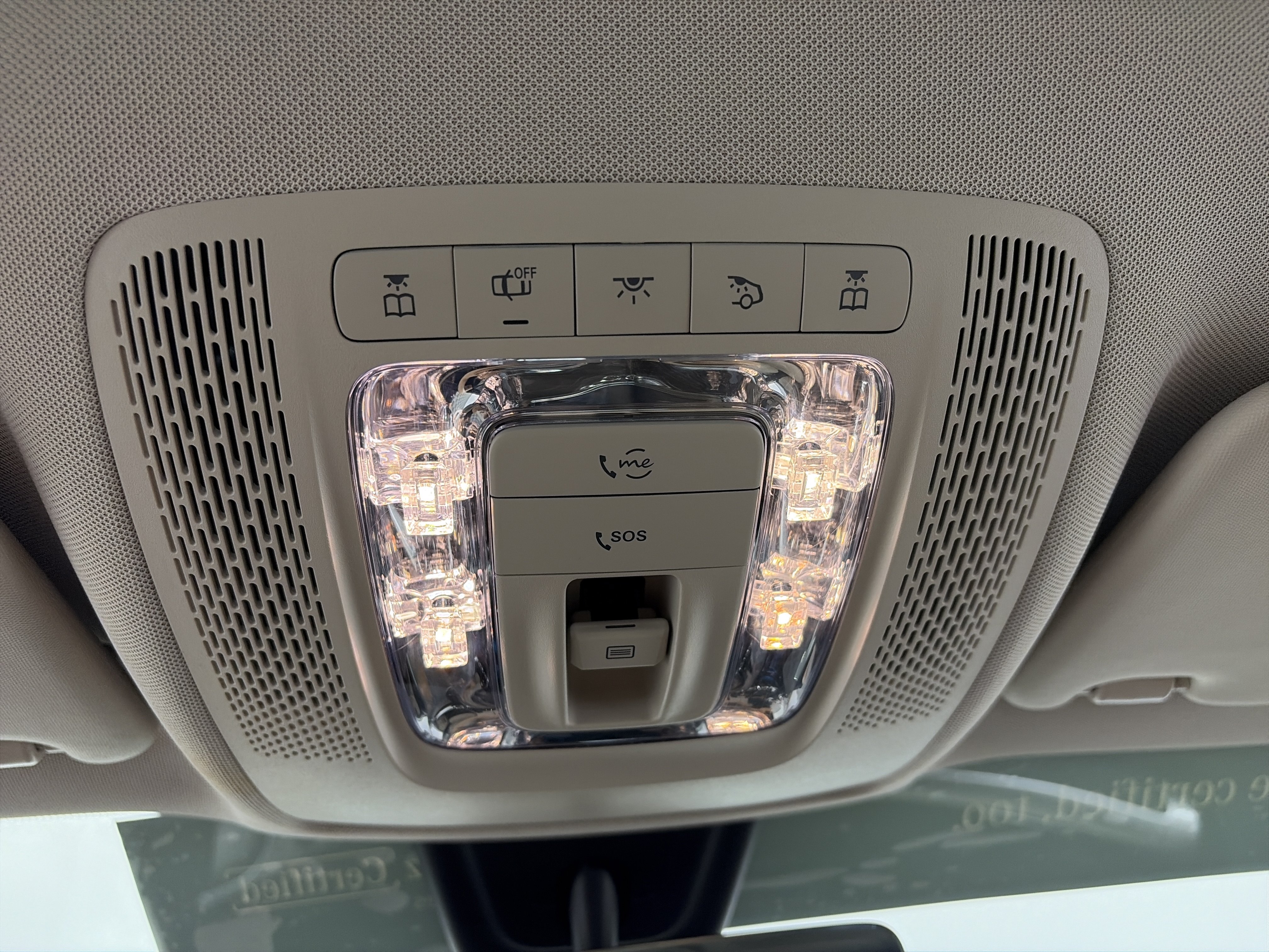 Certified 2022 Mercedes-Benz GLB 250 4MATIC image 29