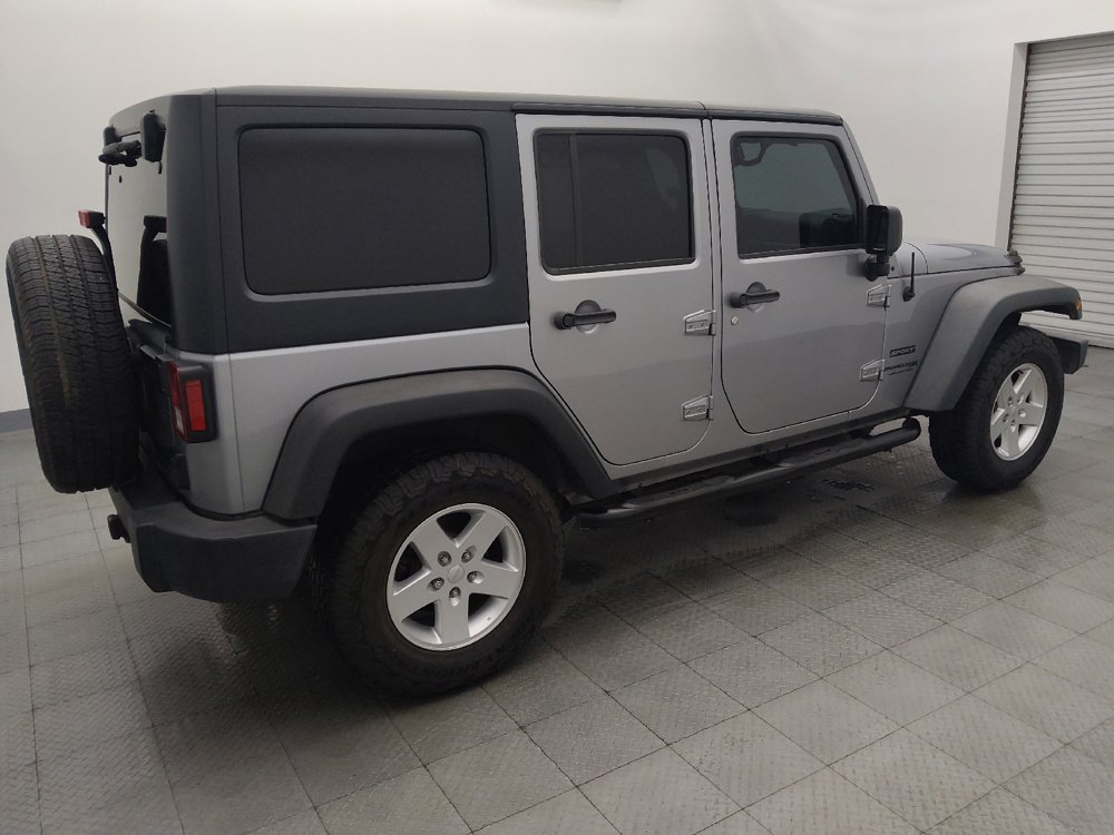 Used 2018 Jeep Wrangler Unlimited Sport S AWD/4WD image 10