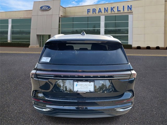 New 2026 Lincoln Nautilus Reserve image 4