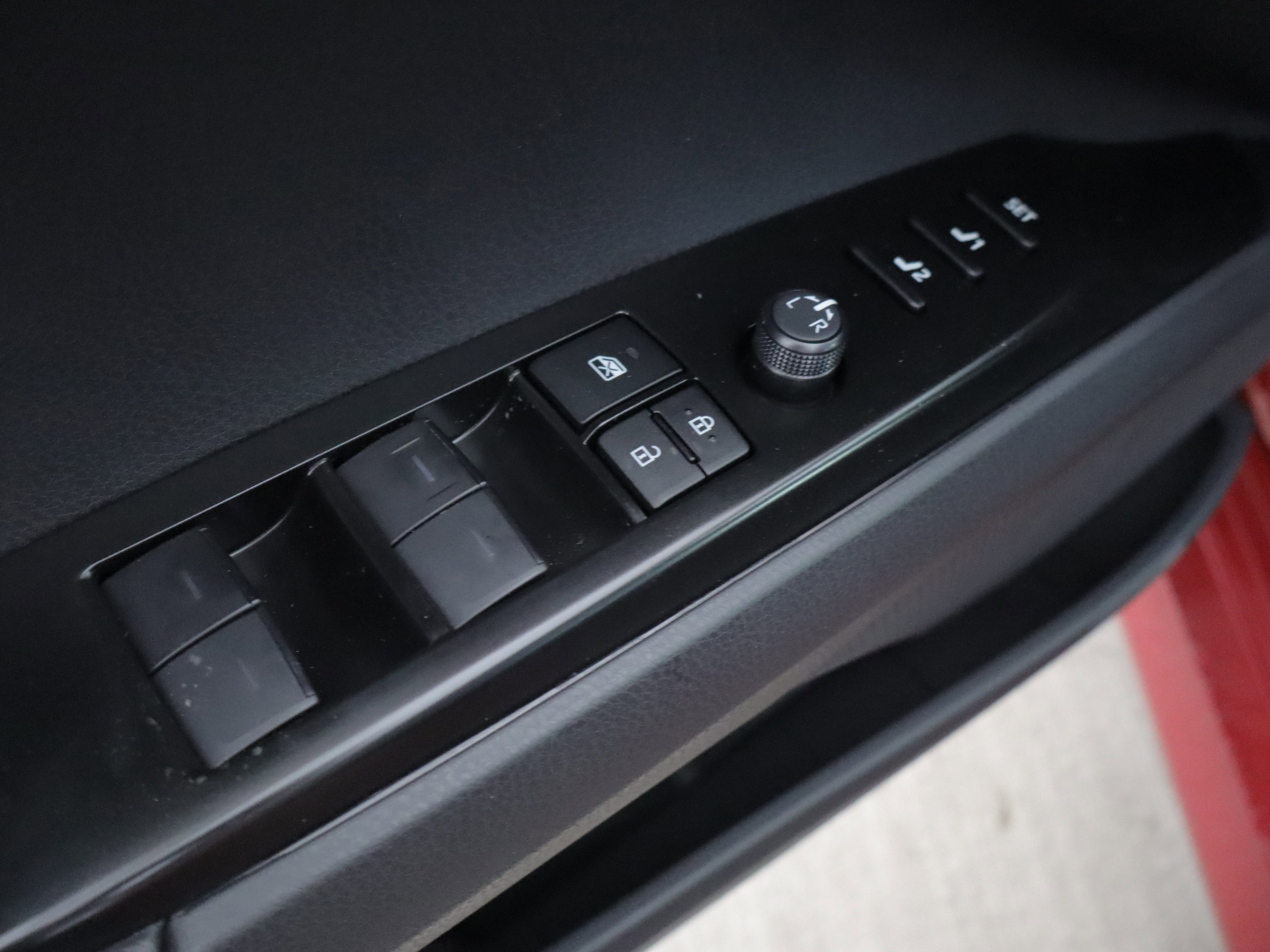 New 2026 Toyota Camry XLE AWD/4WD image 13