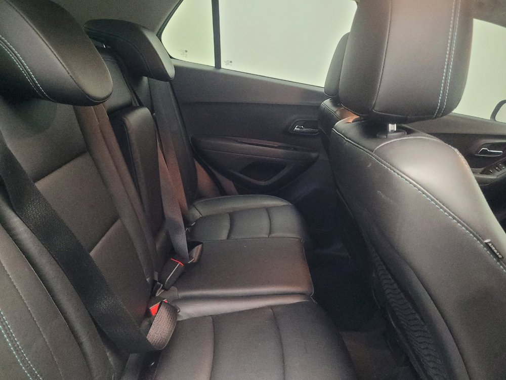 Used 2015 Chevrolet Trax LTZ FWD image 19