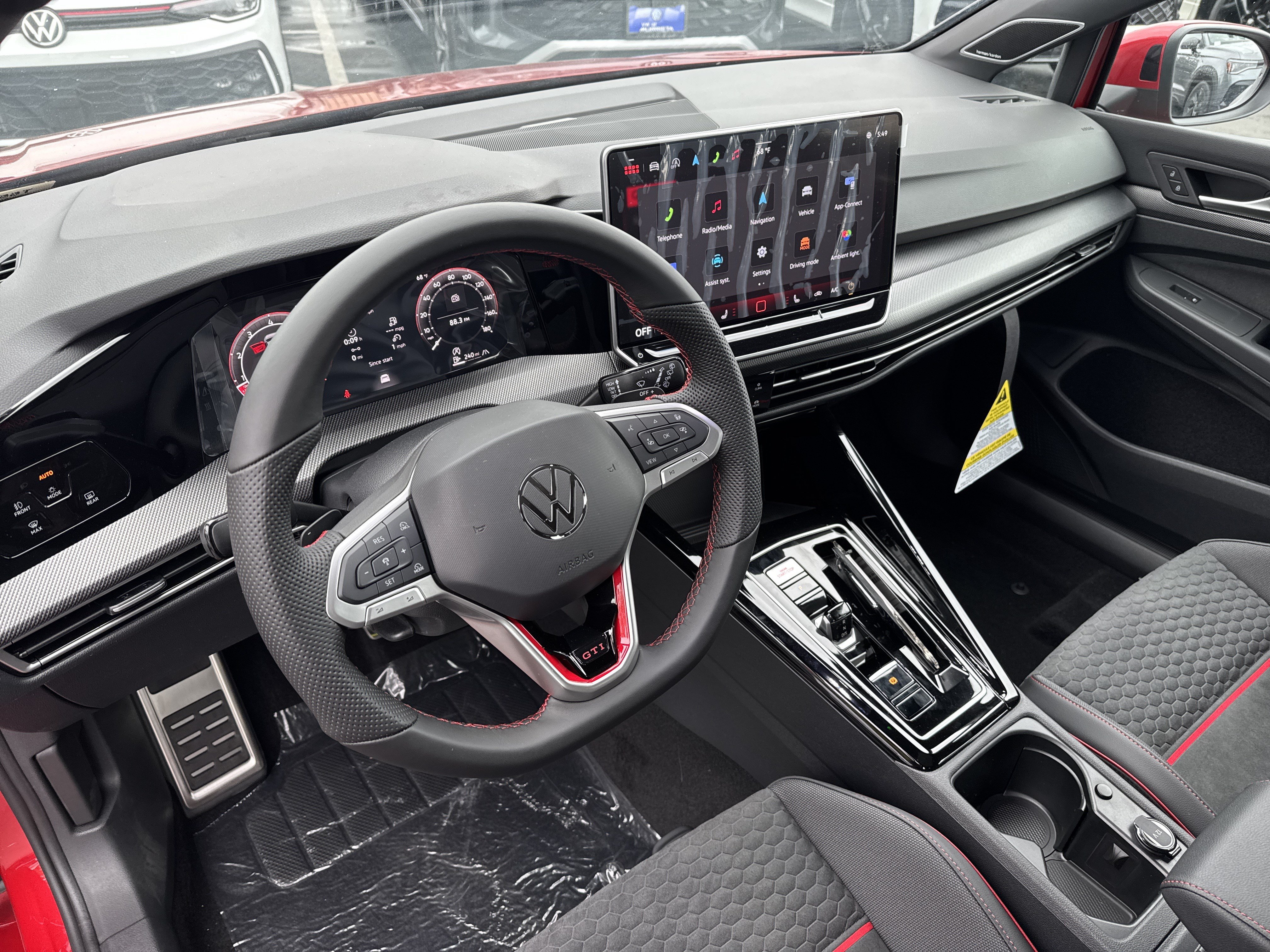 New 2026 Volkswagen Golf SE FWD image 16