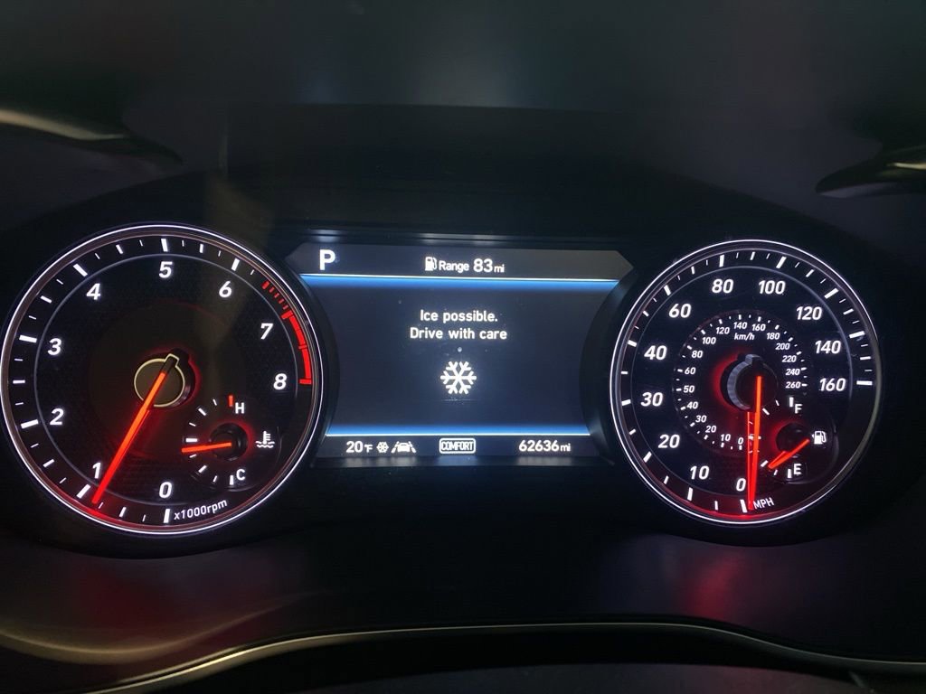 Used 2020 Genesis G70 2.0T image 7