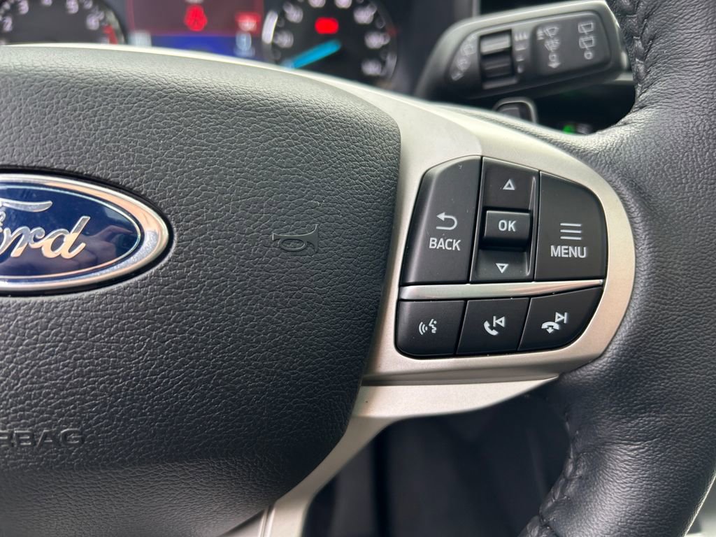 Used 2021 Ford Explorer Limited w/ Hybrid Equipment Group 310A image 18