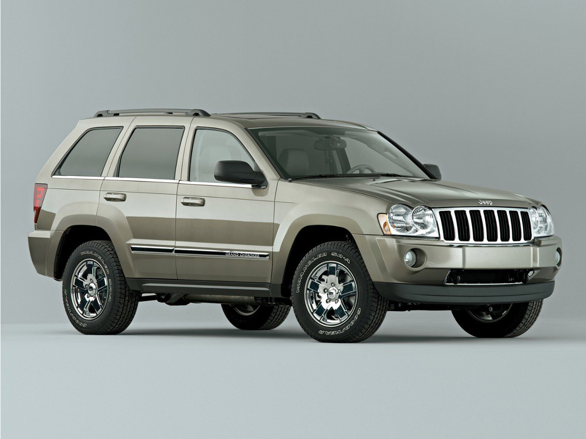 Used 2005 Jeep Grand Cherokee Laredo