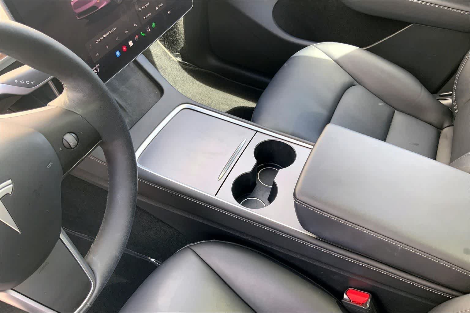 Used 2024 Tesla Model Y 2WD image 15
