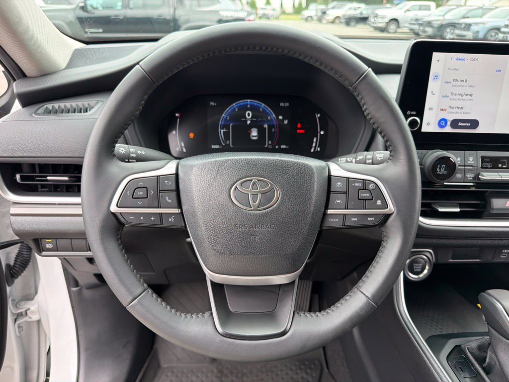Used 2026 Toyota Grand Highlander AWD image 15