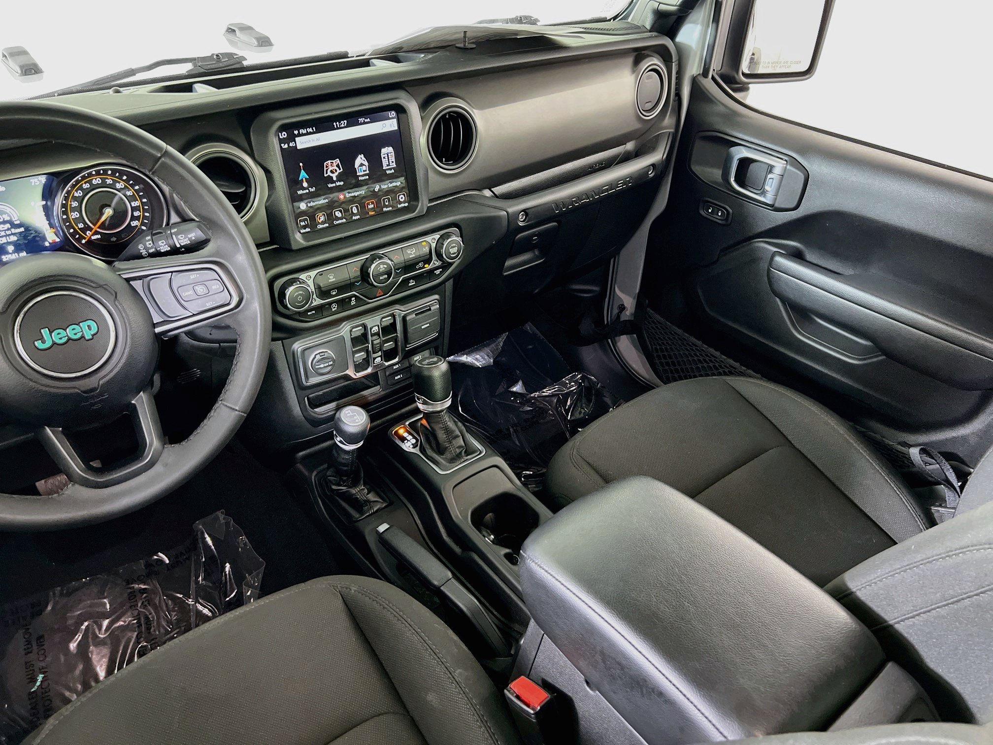 Used 2023 Jeep Wrangler Unlimited Sport AWD/4WD image 22