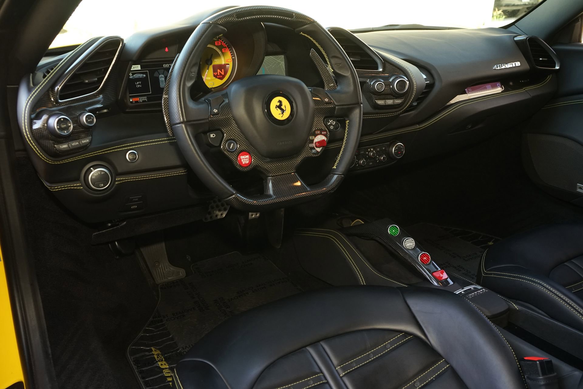 Used 2018 Ferrari 488 GTB image 17