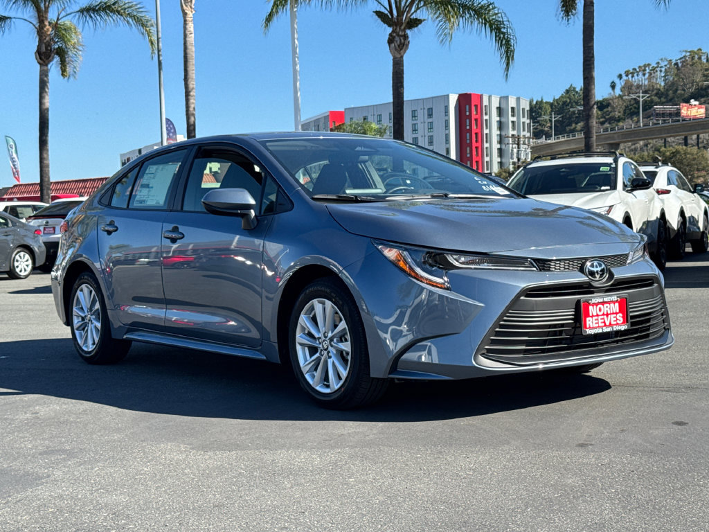 New 2027 Toyota Corolla LE w/ LE Premium Package FWD image 4