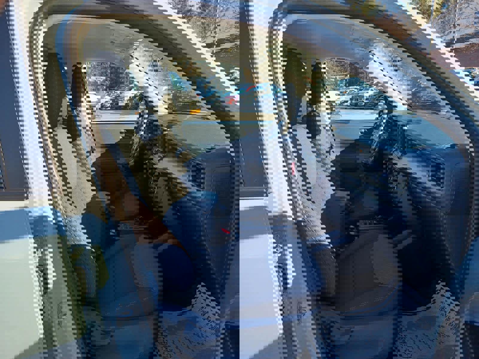 Used 2023 Ford Maverick XL image 18