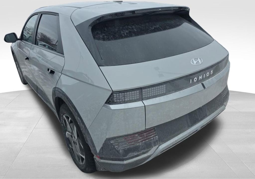 Used 2023 Hyundai Ioniq 5 SEL image 9