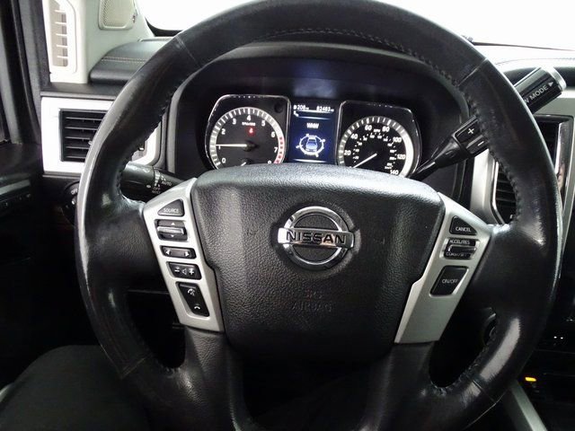 Used 2017 Nissan Titan SL w/ SL Towing Convenience Package image 5