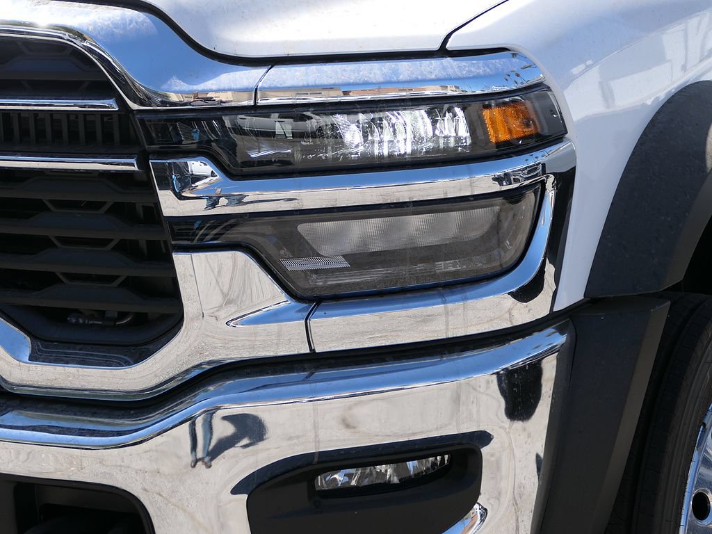 New 2026 RAM 5500 Tradesman w/ Chrome Appearance Group AWD/4WD image 10