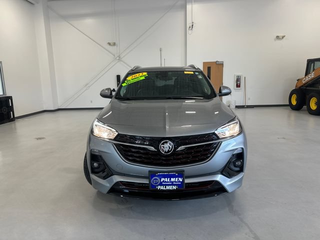 Used 2023 Buick Encore GX Select w/ Sport Touring Package AWD/4WD image 2