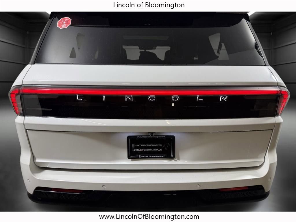 New 2025 Lincoln Navigator L Black Label image 28