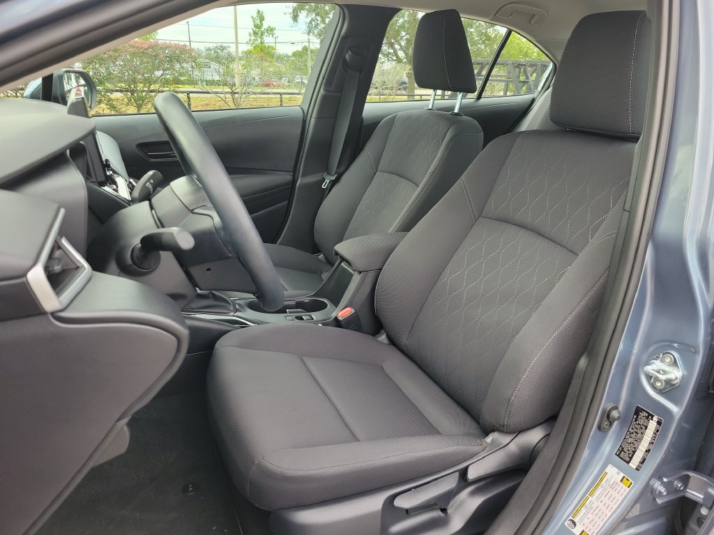 Used 2026 Toyota Corolla LE FWD image 16