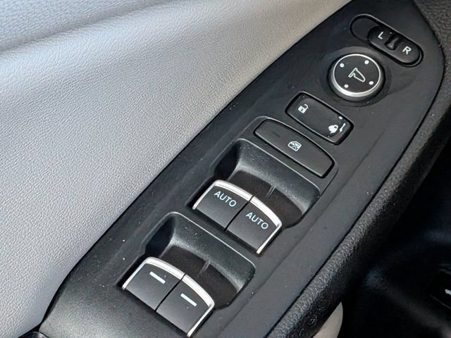 Used 2018 Honda Accord Hybrid image 20