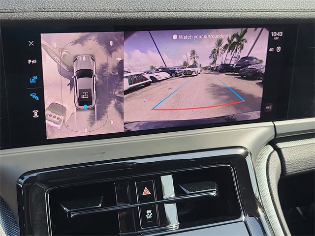 Used 2025 Porsche Panamera 4 w/ Premium Package image 30