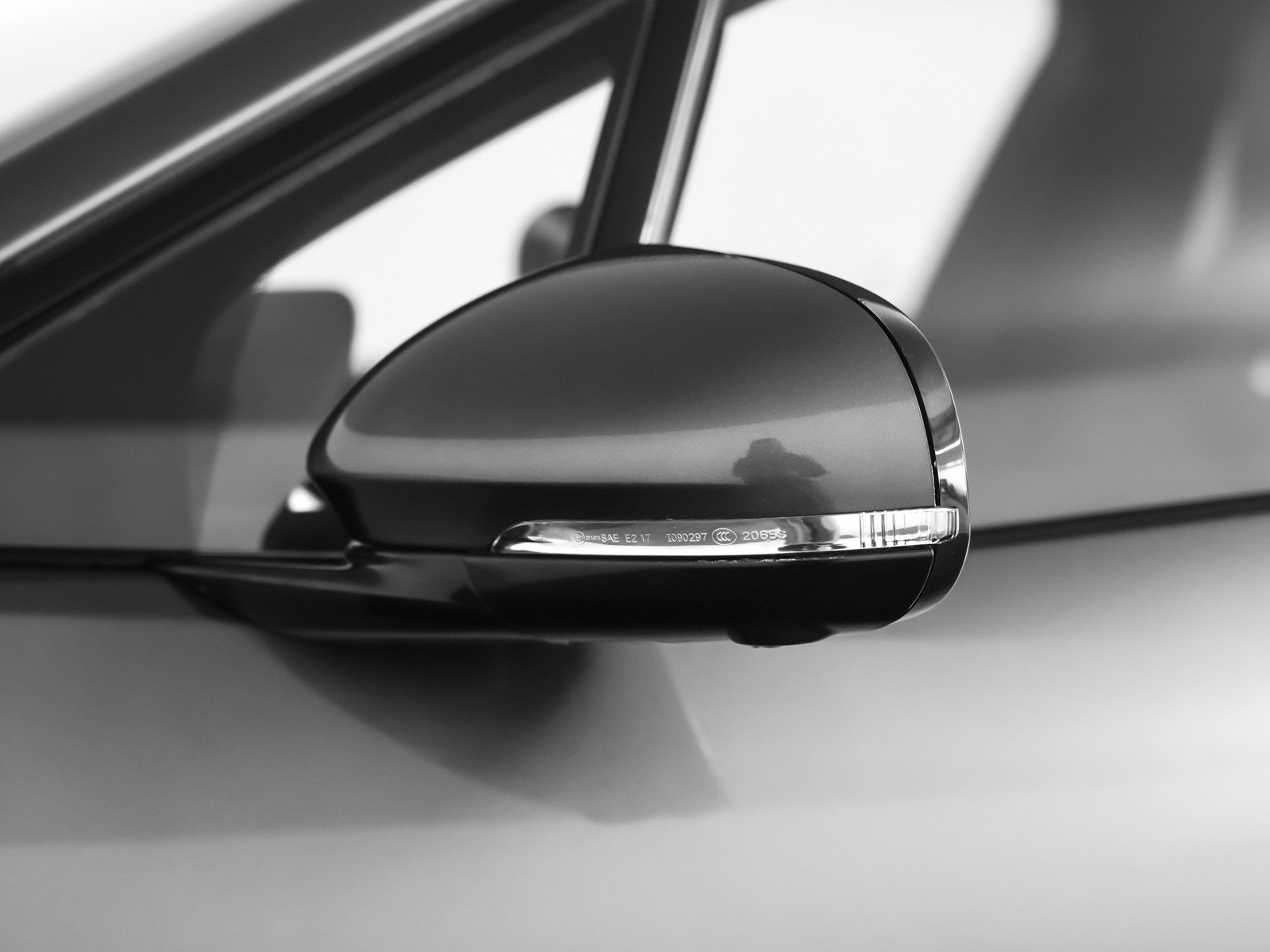 Used 2020 Jaguar I-PACE HSE image 25