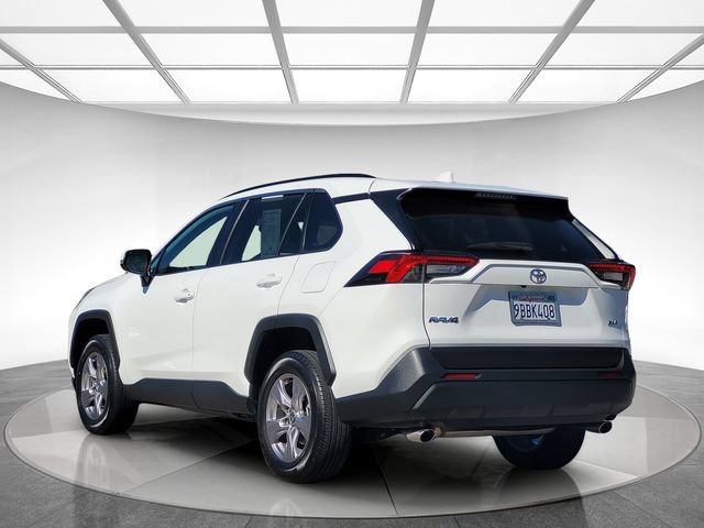 Used 2022 Toyota RAV4 XLE w/ Convenience Package FWD image 6