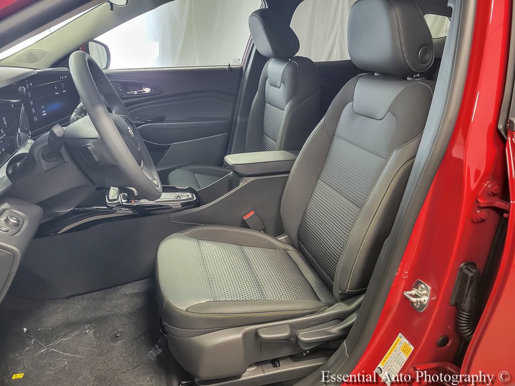 New 2026 Chevrolet Trax LT FWD image 8