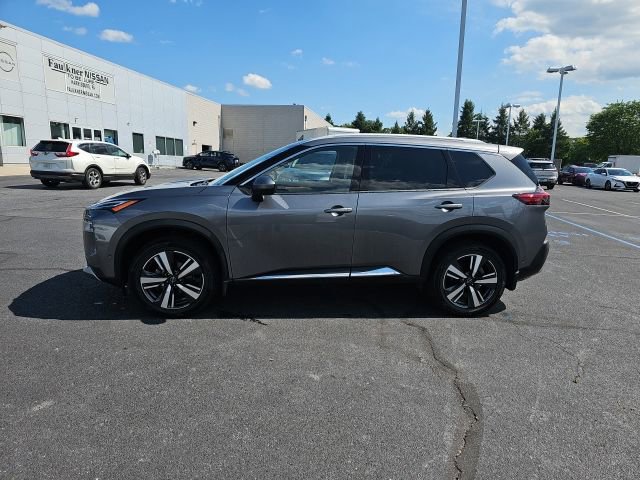 Certified 2023 Nissan Rogue Platinum w/ Platinum Premium Package AWD/4WD image 4