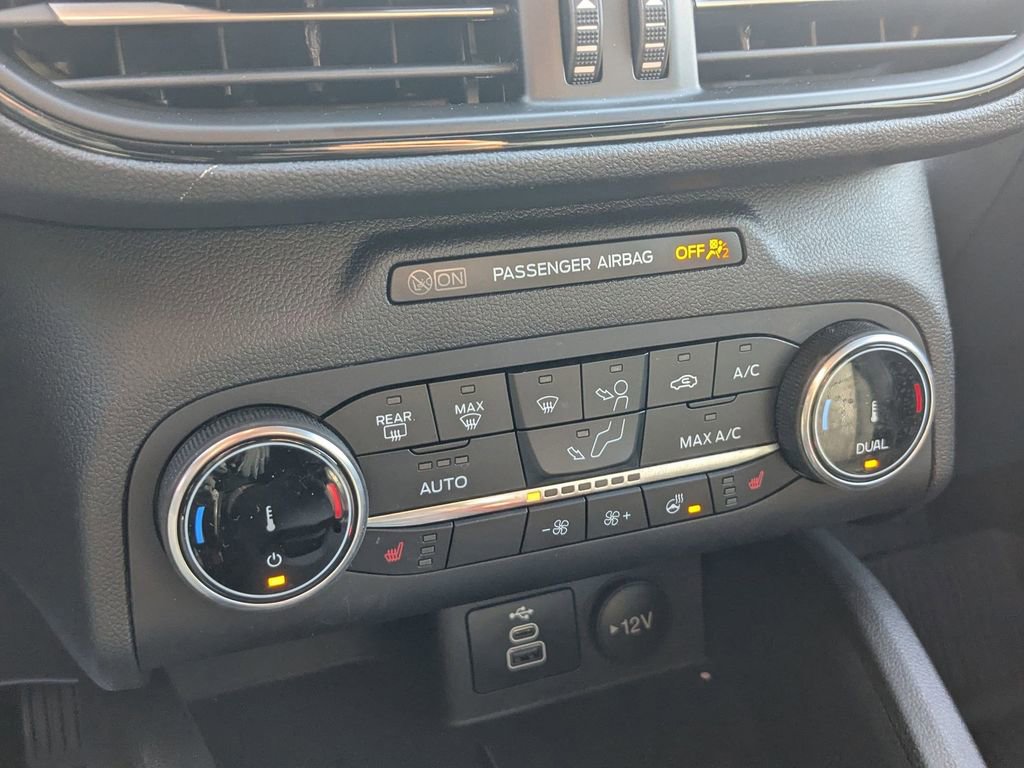 Used 2025 Ford Escape ST-Line Select image 21