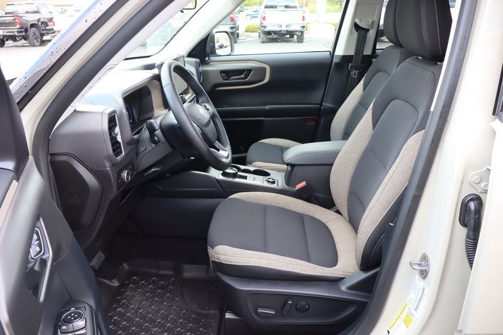 Used 2025 Ford Bronco Sport Big Bend w/ Convenience Package image 4