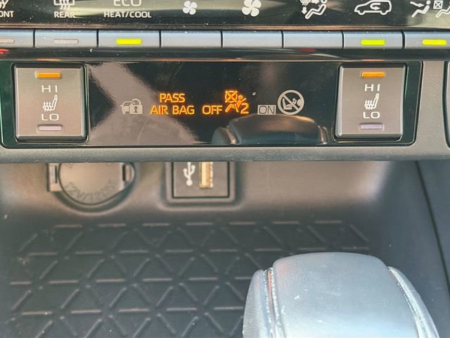 Used 2023 Toyota RAV4 SE w/ Weather & Moonroof Package AWD/4WD image 20