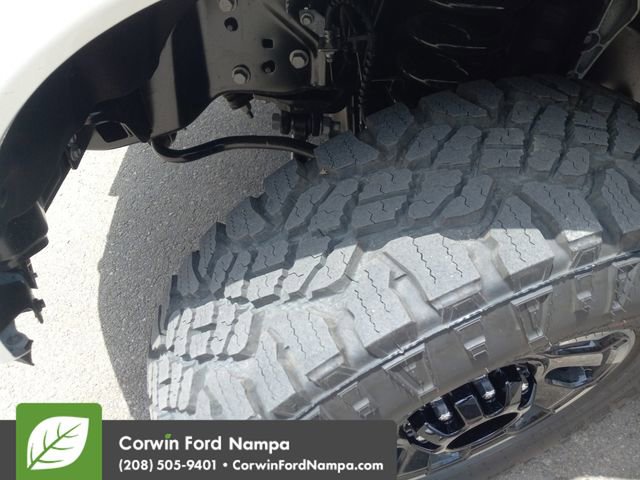 New 2025 Ford F350 Platinum w/ Tremor Off-Road Package image 38