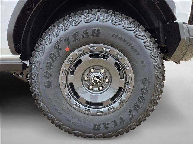 New 2025 Ford Bronco Badlands image 10