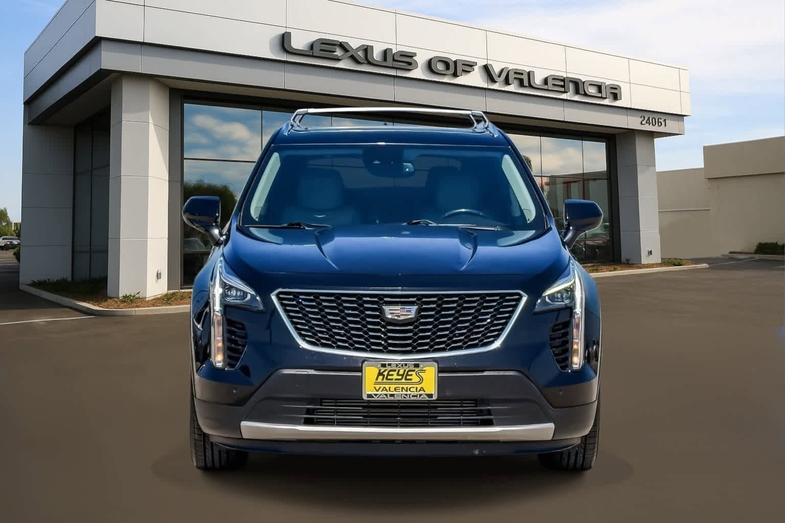 Used 2020 Cadillac XT4 Premium Luxury w/ Driver Awareness Package AWD/4WD image 6