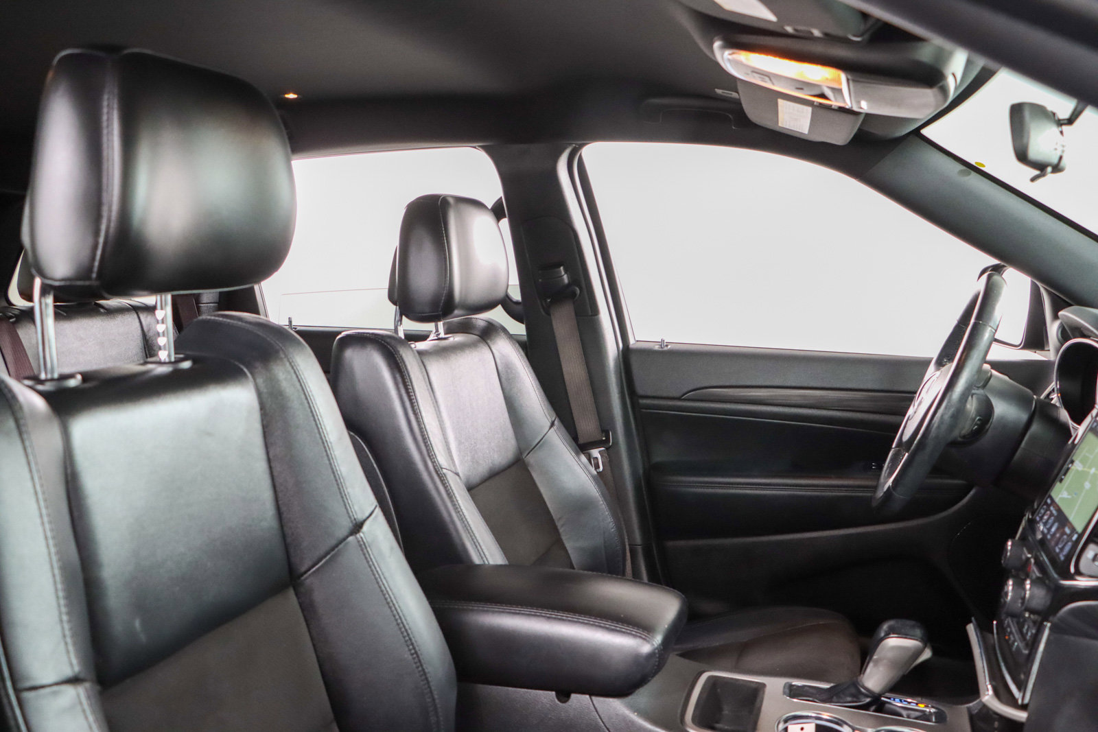 Used 2021 Jeep Grand Cherokee Laredo X image 26