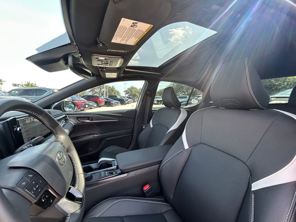 Used 2026 Toyota Camry SE w/ Multimedia Upgrade Package FWD image 12