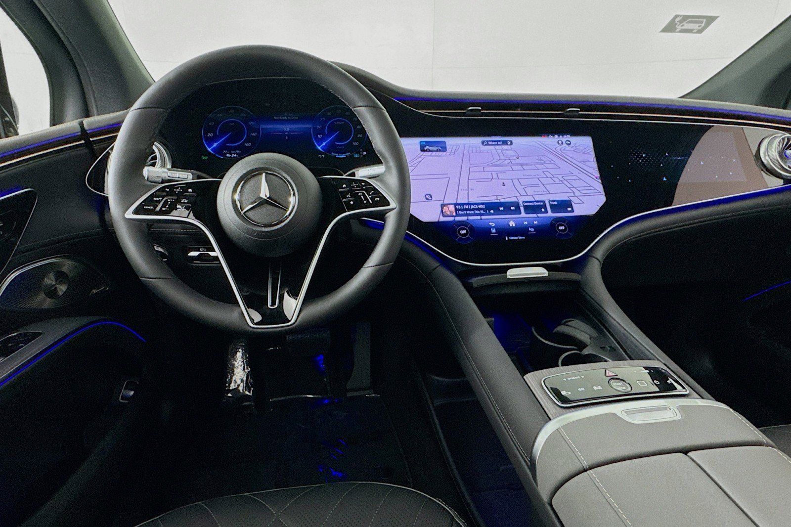 New 2026 Mercedes-Benz EQS 550 4MATIC SUV image 17