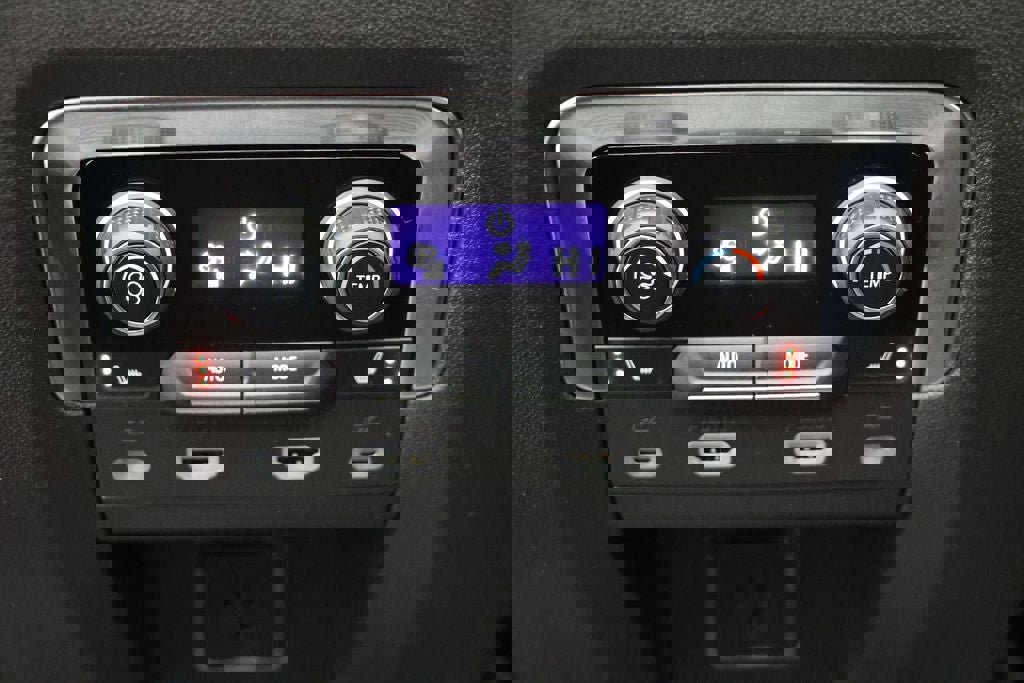 Used 2024 Chevrolet Tahoe High Country w/ Advanced Technology Package image 17