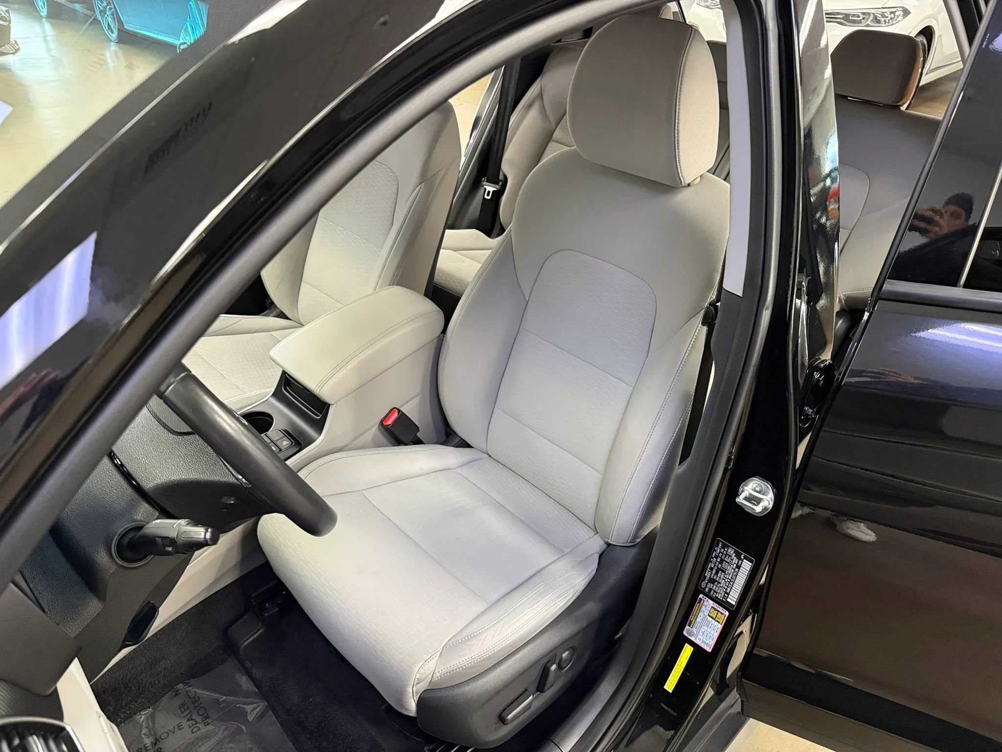 Used 2020 Hyundai Tucson Sport w/ Cargo Package AWD/4WD image 11