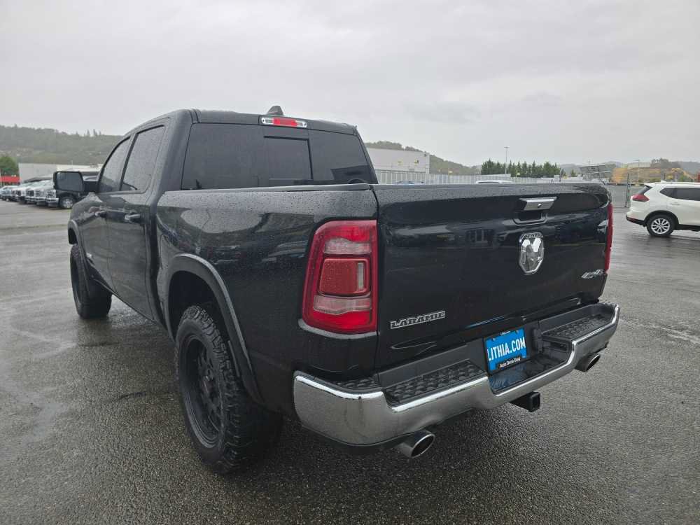 Used 2022 RAM 1500 Laramie AWD/4WD image 3