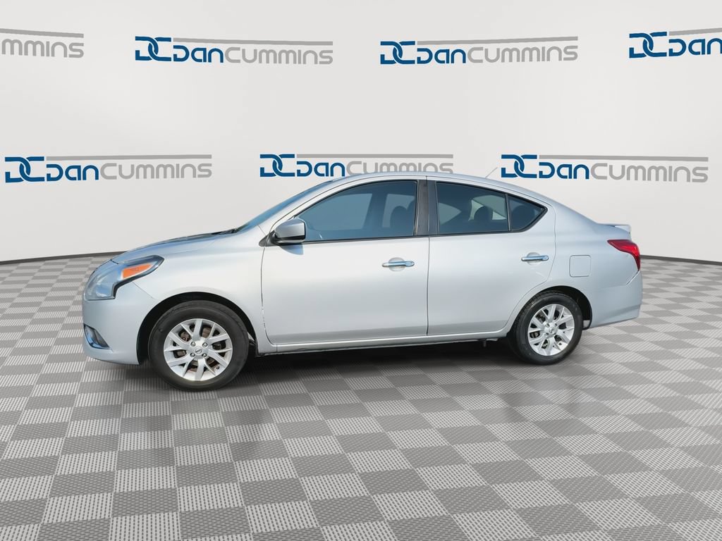 Used 2018 Nissan Versa SV w/ SV Special Edition Package FWD image 5
