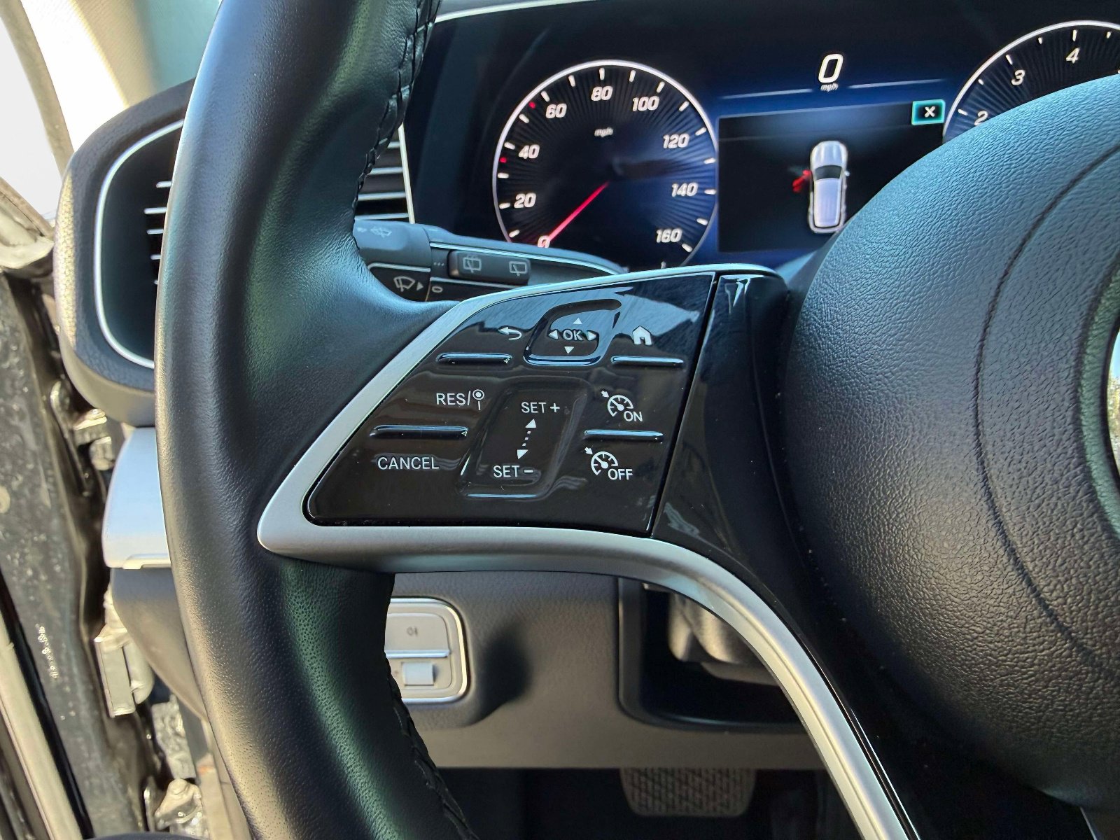 Used 2024 Mercedes-Benz GLE 350 4MATIC image 55