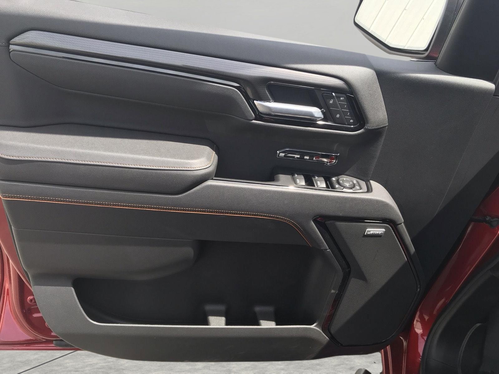 New 2026 GMC Sierra 1500 AT4 w/ AT4 Premium Package AWD/4WD image 33