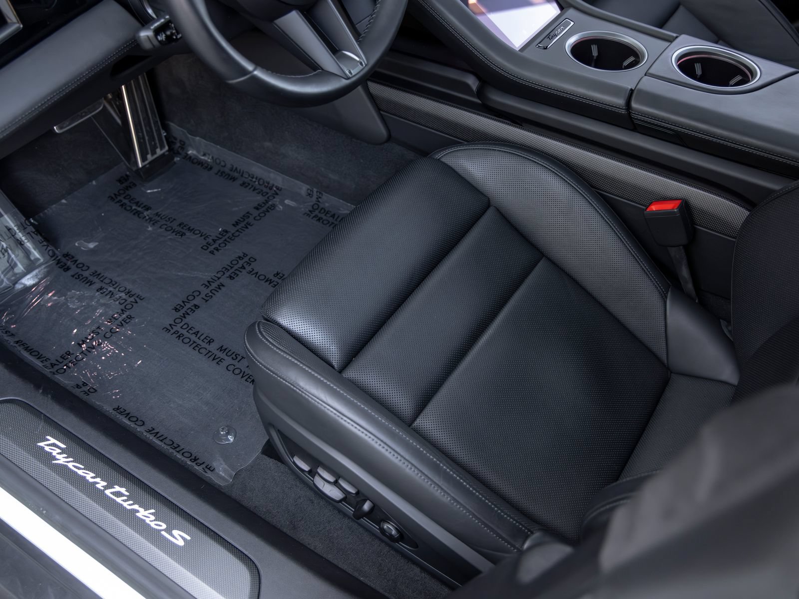 Certified 2023 Porsche Taycan Turbo S AWD/4WD image 25