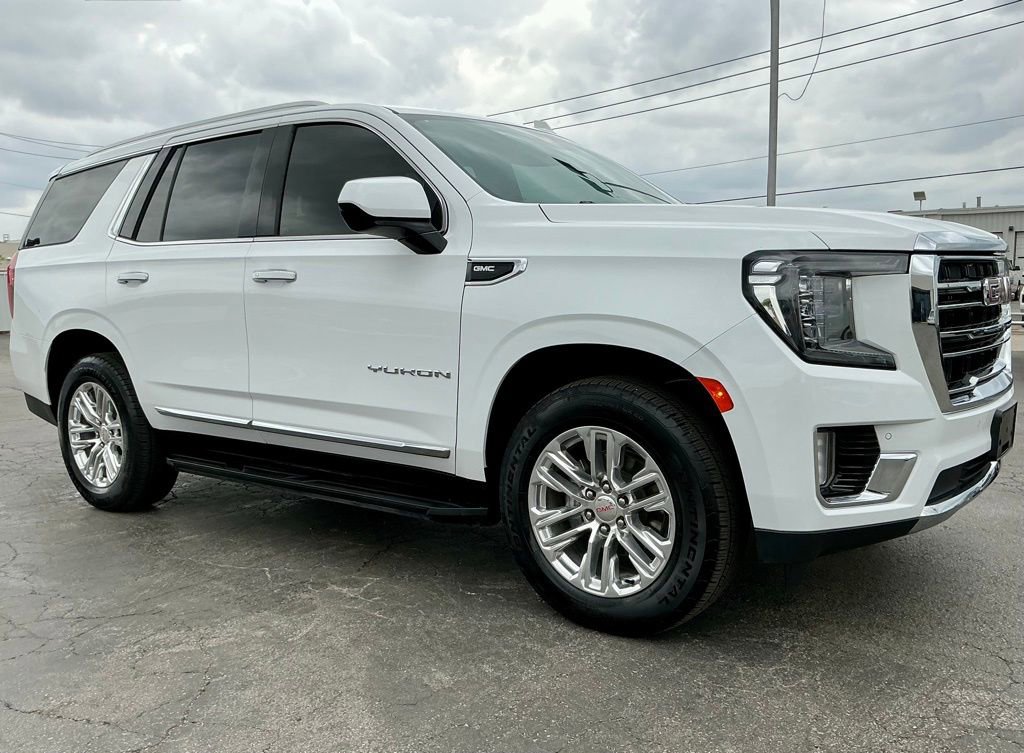 Used 2023 GMC Yukon SLT AWD/4WD image 6