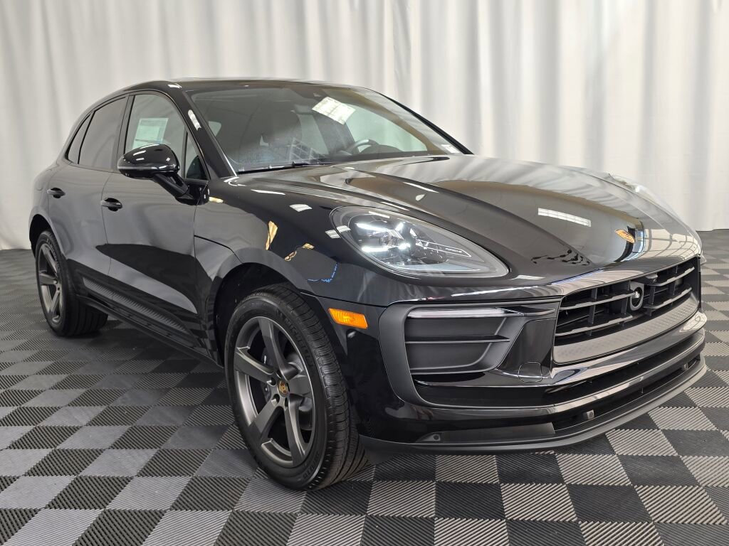 New 2026 Porsche Macan image 9