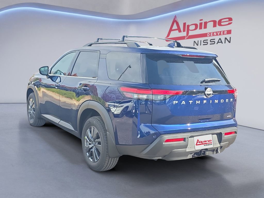 New 2025 Nissan Pathfinder SV w/ SV Premium Package image 3