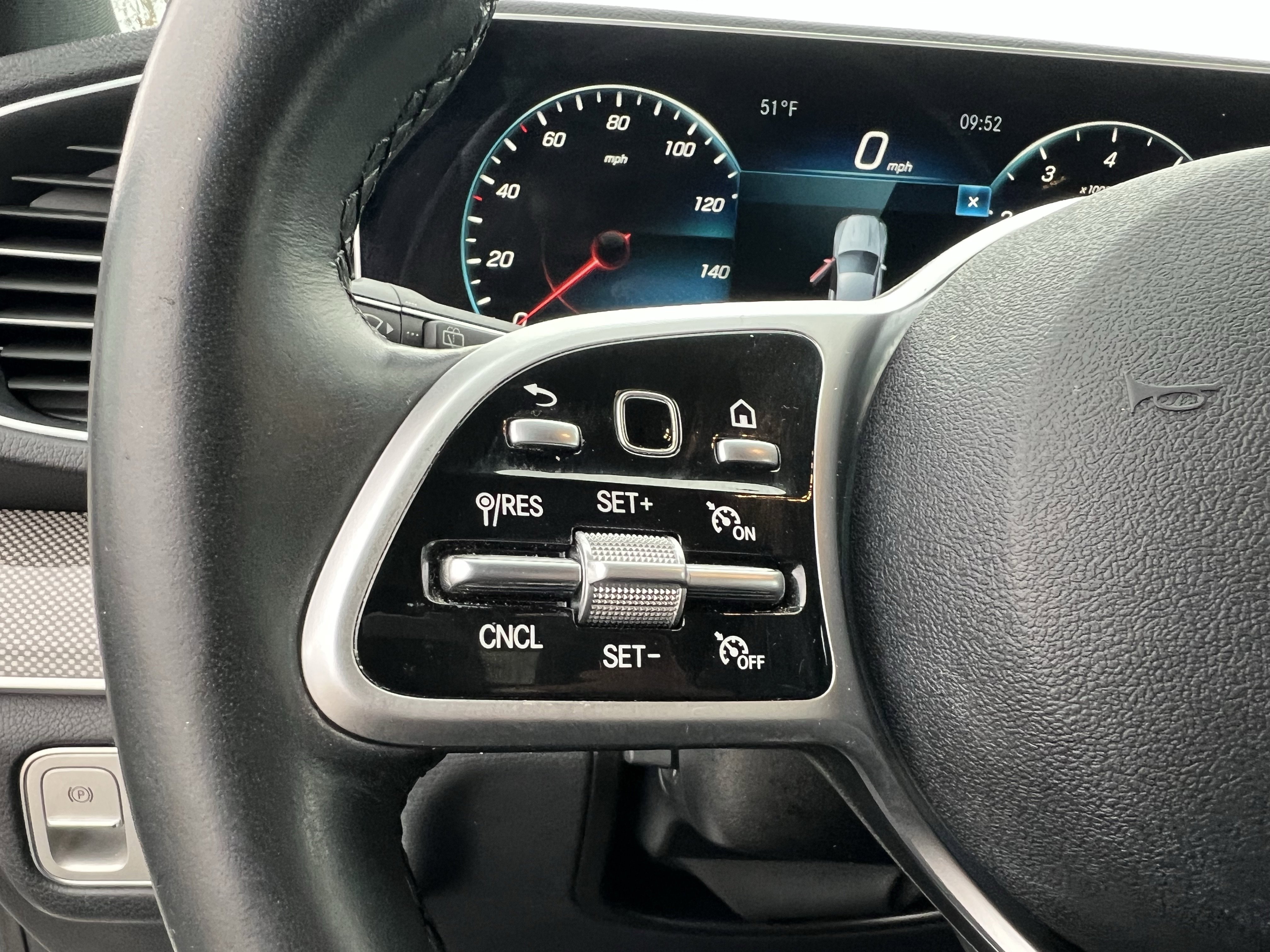 Used 2021 Mercedes-Benz GLE 350 image 20