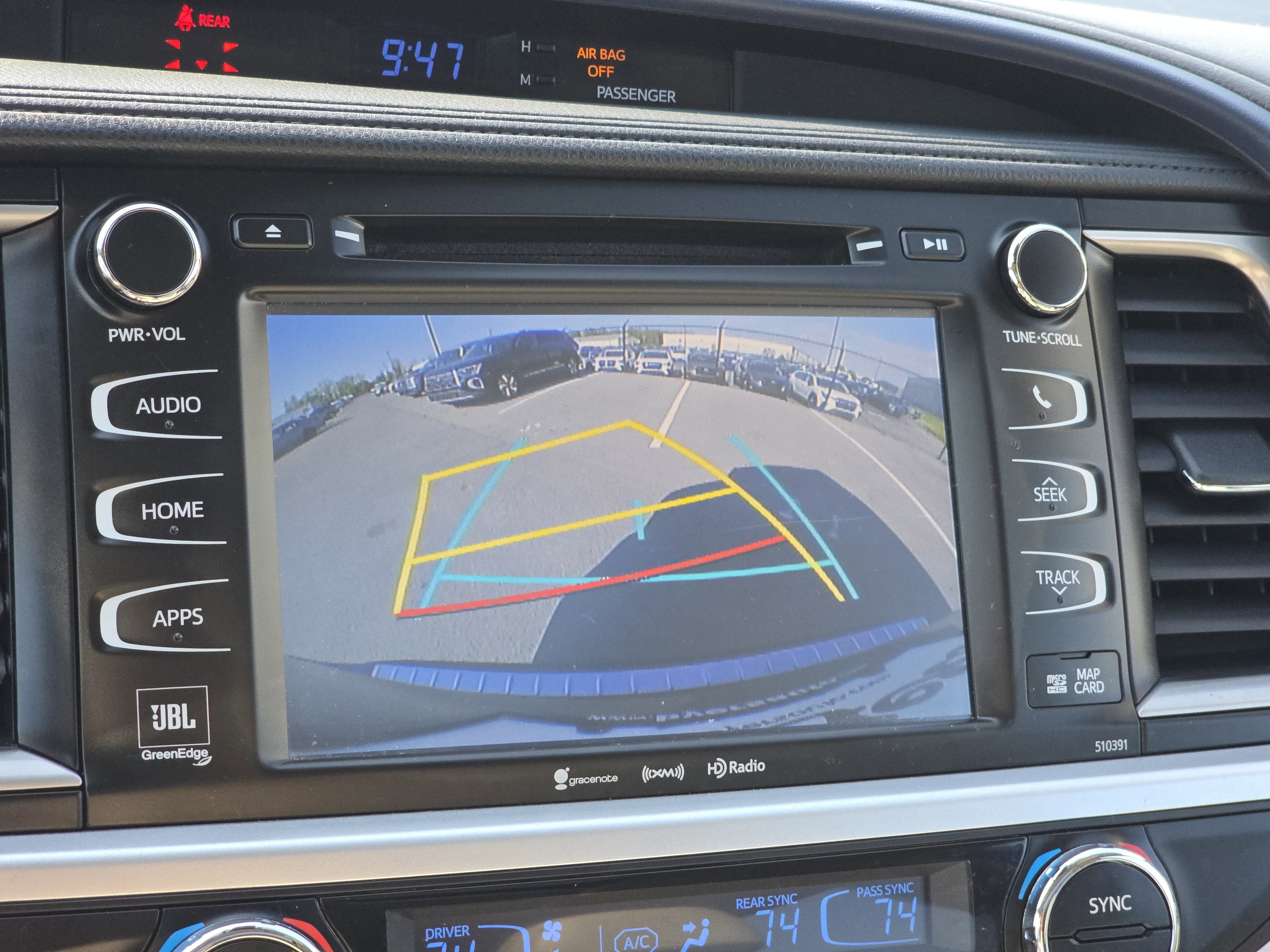 Used 2019 Toyota Highlander Limited AWD/4WD image 12