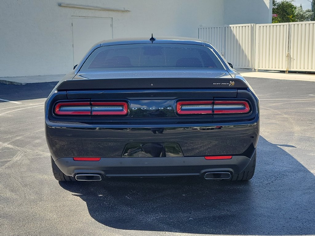 Used 2021 Dodge Challenger R/T Scat Pack RWD image 9