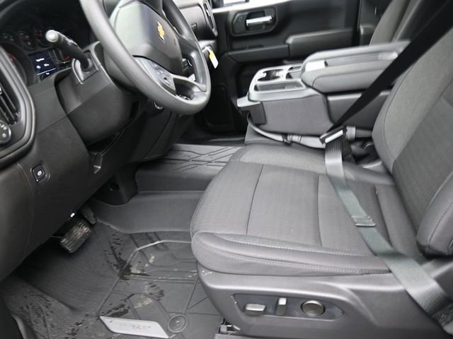 New 2026 Chevrolet Silverado 2500 Custom w/ Custom Convenience Package image 8